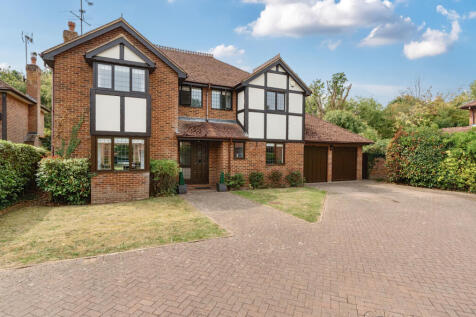 Arbor Meadows, Winnersh, Wokingham 5 bed detached house for sale