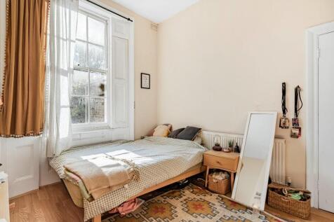 Coldharbour Lane, London, SE5 1 bed flat for sale