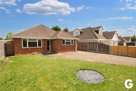 Highfield Drive, Ringwood, Hampshire... 3 bed bungalow for sale
