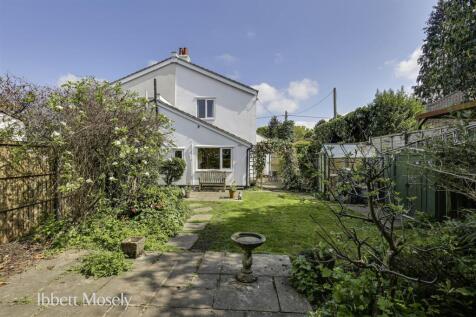Paynesfield Road, Tatsfield TN16 3 bed semi
