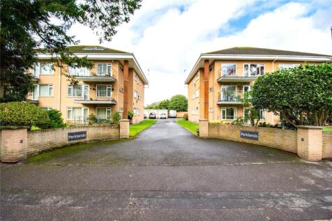 Grosvenor Road, Bournemouth, Dorset, BH4 2 bed apartment for sale