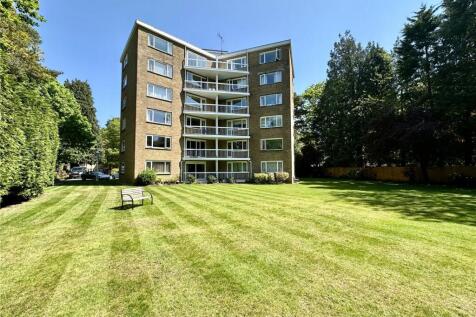 Lindsay Road, Poole, Dorset, BH13 3 bed apartment for sale