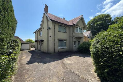 5 bedroom house for sale