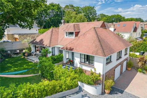 Furze Hill Drive, Lilliput, Poole, BH14 3 bed detached house for sale