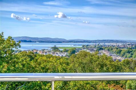 Windsor Road, Poole, Dorset, BH14 3 bed apartment for sale