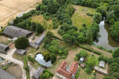 7 bedroom detached house for sale