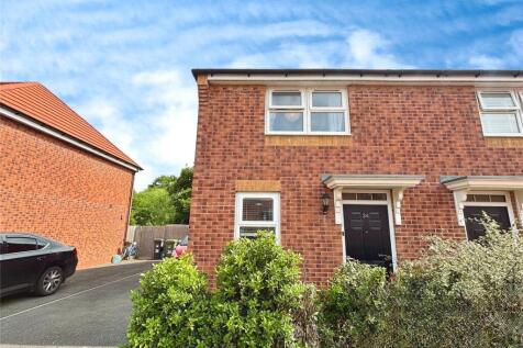 2 bedroom semi-detached house for sale
