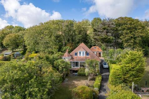 Whitwell Road, Ventnor, Isle of Wight 2 bed bungalow for sale