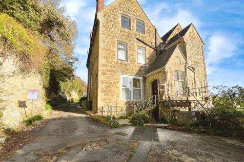Maples Drive, Ventnor, Isle of Wight 2 bed apartment for sale