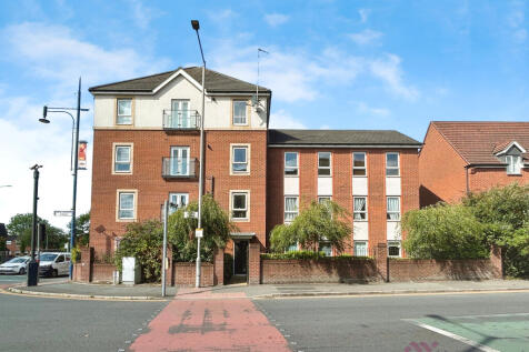 Dean Lane, Failsworth, Manchester, M40 2 bed flat for sale