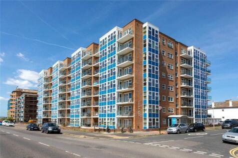 Channings, 215 Kingsway, Hove, BN3 3 bed flat for sale