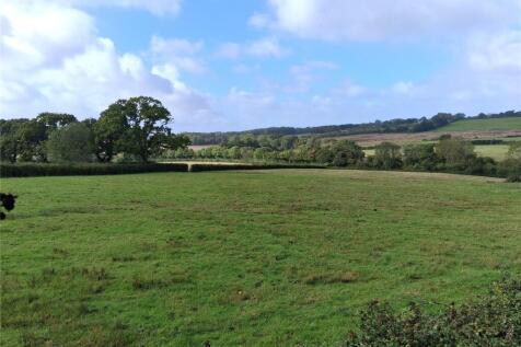 Nettlestone Hill, Seaview, Isle of Wight 3 bed semi