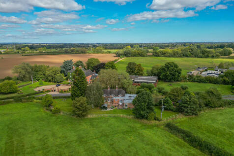 Cornmill Lane, Tutbury 4 bed cottage for sale