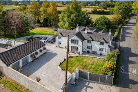 Longford Lane, Sutton Heath 4 bed detached house for sale
