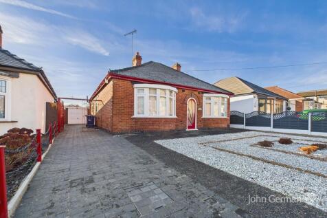 Beech Lane, Stretton 2 bed detached bungalow for sale
