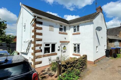 Tythe Barn, Alton 4 bed cottage for sale