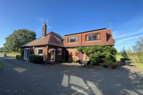 Spath, Uttoxeter 6 bed bungalow for sale
