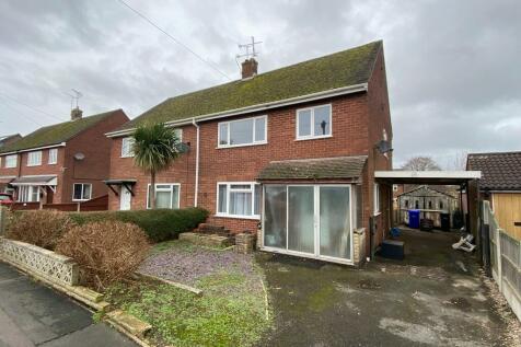 Hawthornden Avenue, Uttoxeter 3 bed semi