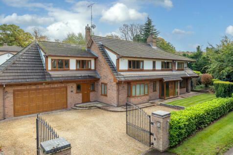 Walton Lane, Brocton 6 bed detached house for sale