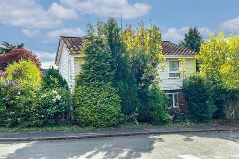 High Chase Rise, Little Haywood 4 bed detached house for sale
