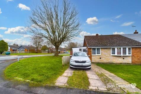 2 bedroom semi-detached bungalow for sale