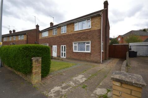 Meyrick Avenue, Luton, Bedfordshire, LU1 3 bed house for sale