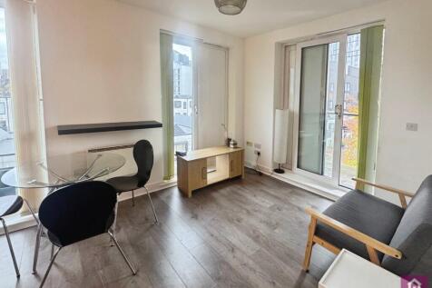 Springfield Court, Salford... 2 bed flat for sale