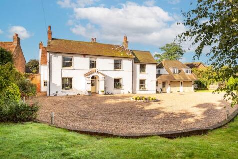 Lower Road, Buckinghamshire HP22 5 bed detached house for sale