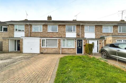 4 bedroom terraced house for sale