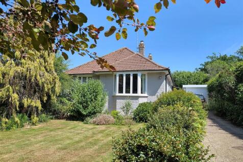 Gully Road, Seaview, PO34 5BY 3 bed detached bungalow for sale