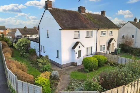 2 bedroom semi-detached house for sale