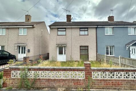 Keenan Drive, Bedworth, CV12 0EJ 3 bed semi