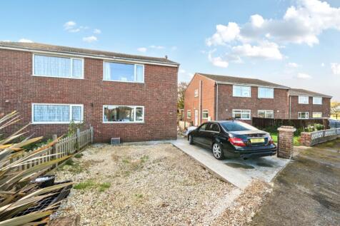 Evison Way, North Somercotes, Louth... 3 bed semi