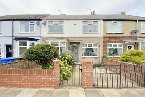 Birch Avenue, Grimsby 3 bed terraced house for sale