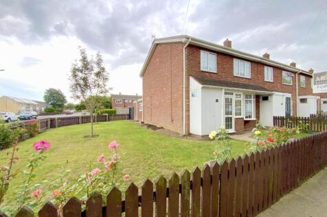 Cheshire Walk, Grimsby 3 bed end of terrace house for sale