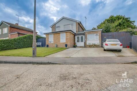 Orchard Close, Ramsey CO12 4 bed detached house for sale