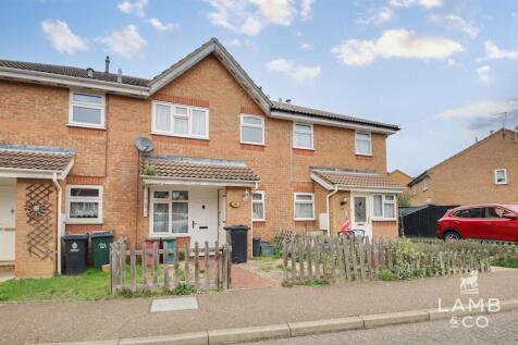 Raycliff Avenue, Essex CO15 1 bed terraced house for sale