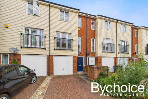 Priory Gardens, Sudbury, Suffolk 4 bed townhouse for sale