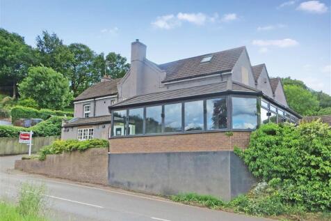 10 bedroom detached house for sale