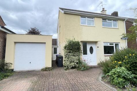 Chantry Road, Salisbury SP2 3 bed detached house for sale
