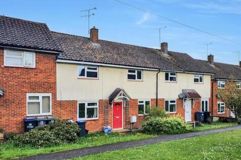 Waverley Close, Salisbury SP4 3 bed terraced house for sale