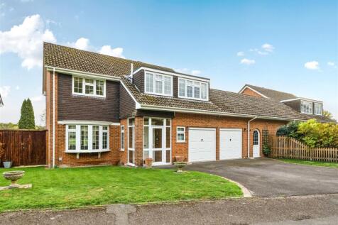 Fisherton Island, Salisbury SP2 4 bed detached house for sale