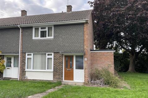 Essex Square, Salisbury SP2 2 bed end of terrace house for sale