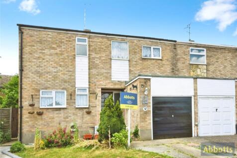4 bedroom semi-detached house for sale