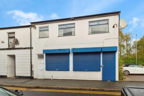 3 bedroom flat for sale