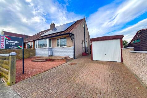 2 bedroom bungalow for sale