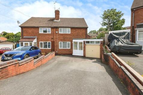 2 bedroom semi-detached house for sale