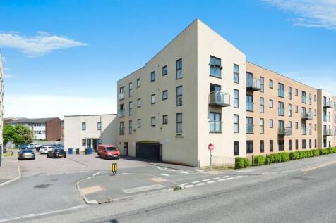 1 bedroom flat for sale