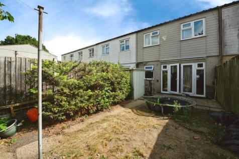 4 bedroom terraced house for sale