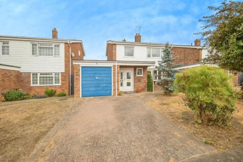 Detached house for sale